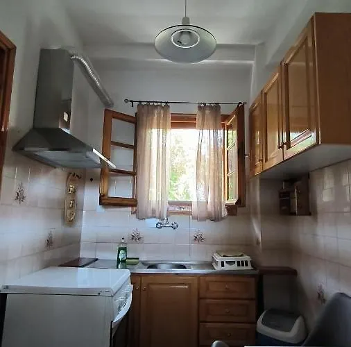 アパートホテル Ntaskas Poúlithra